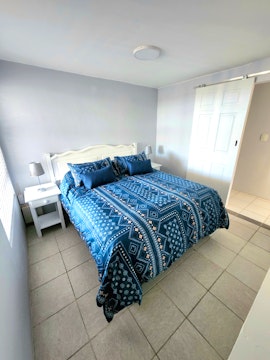 Jeffreys Bay Accommodation at Myrtle | Viya