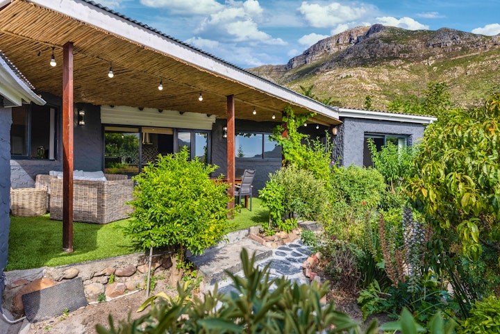 Cape Town Accommodation at Zuri's Cottage | Viya