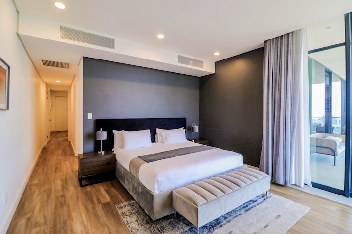 Sandton Accommodation at Reserved Suites Illovo | Viya