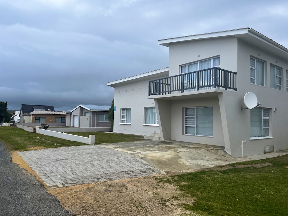 Struisbaai Accommodation at  | Viya