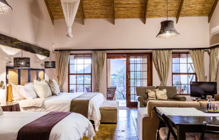 Western Cape Accommodation at Cottage 3 Krans | Viya