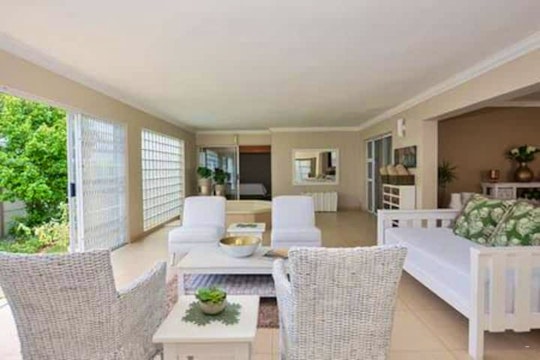 Bloubergstrand Accommodation at  | Viya