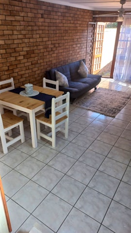 Mossel Bay Accommodation at See Gogga | Viya