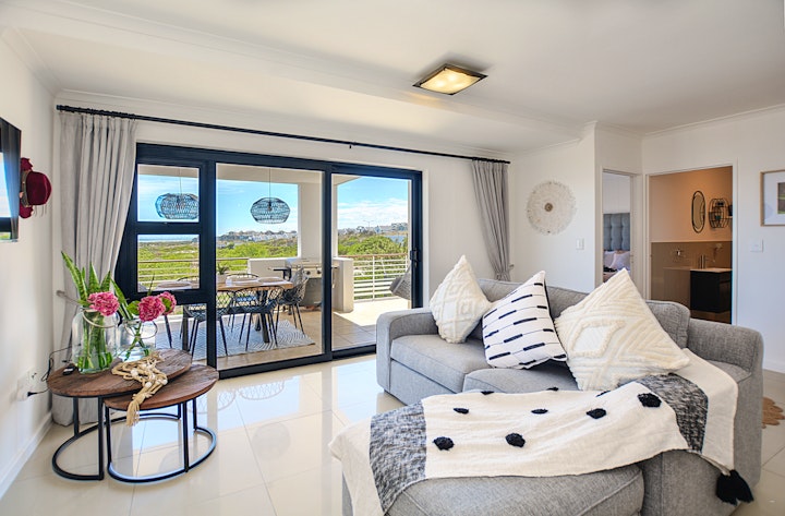 Cape Town Accommodation at 1 Azure on the Bay | Viya