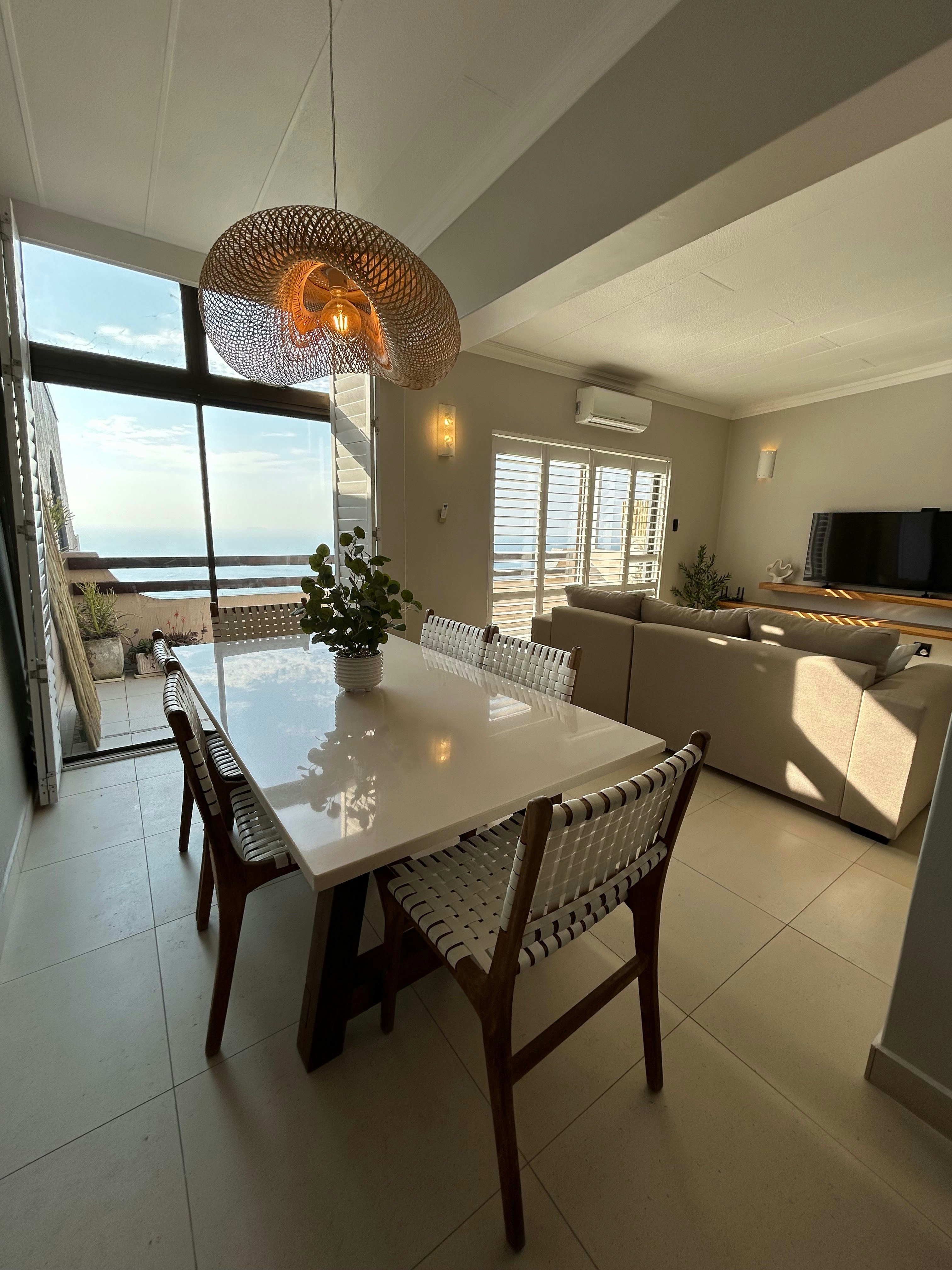 Umdloti Ocean Paradise | 2-bedroom with Sea Views image no 10 of 16