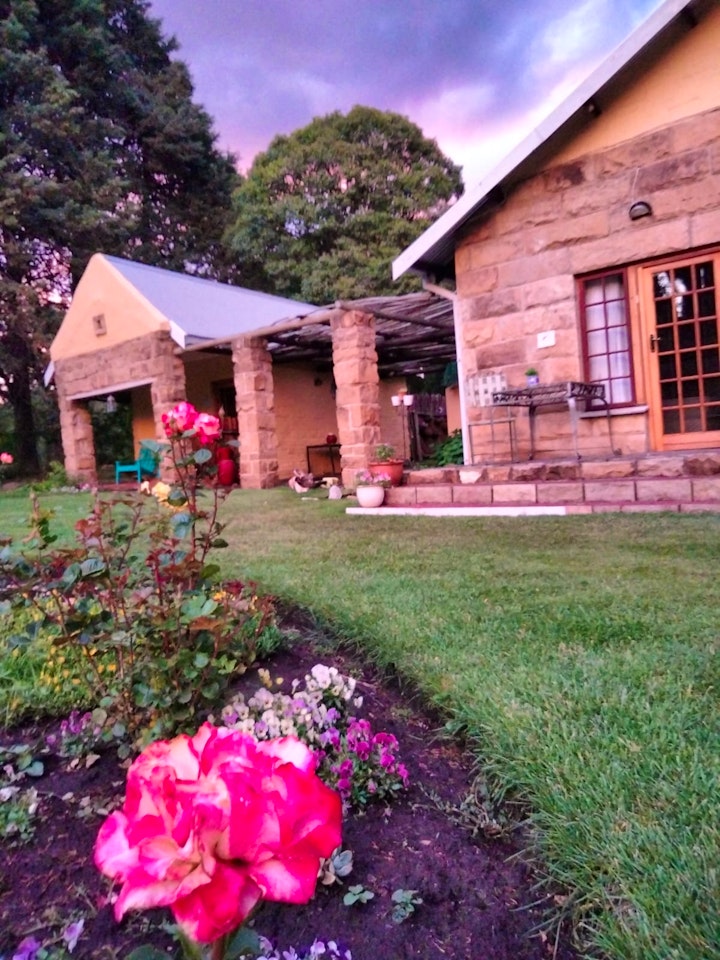 Drakensberg Accommodation at His Vessel Guest House | Viya