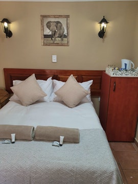 Mapungubwe National Park Accommodation at Lani's Guest House | Viya