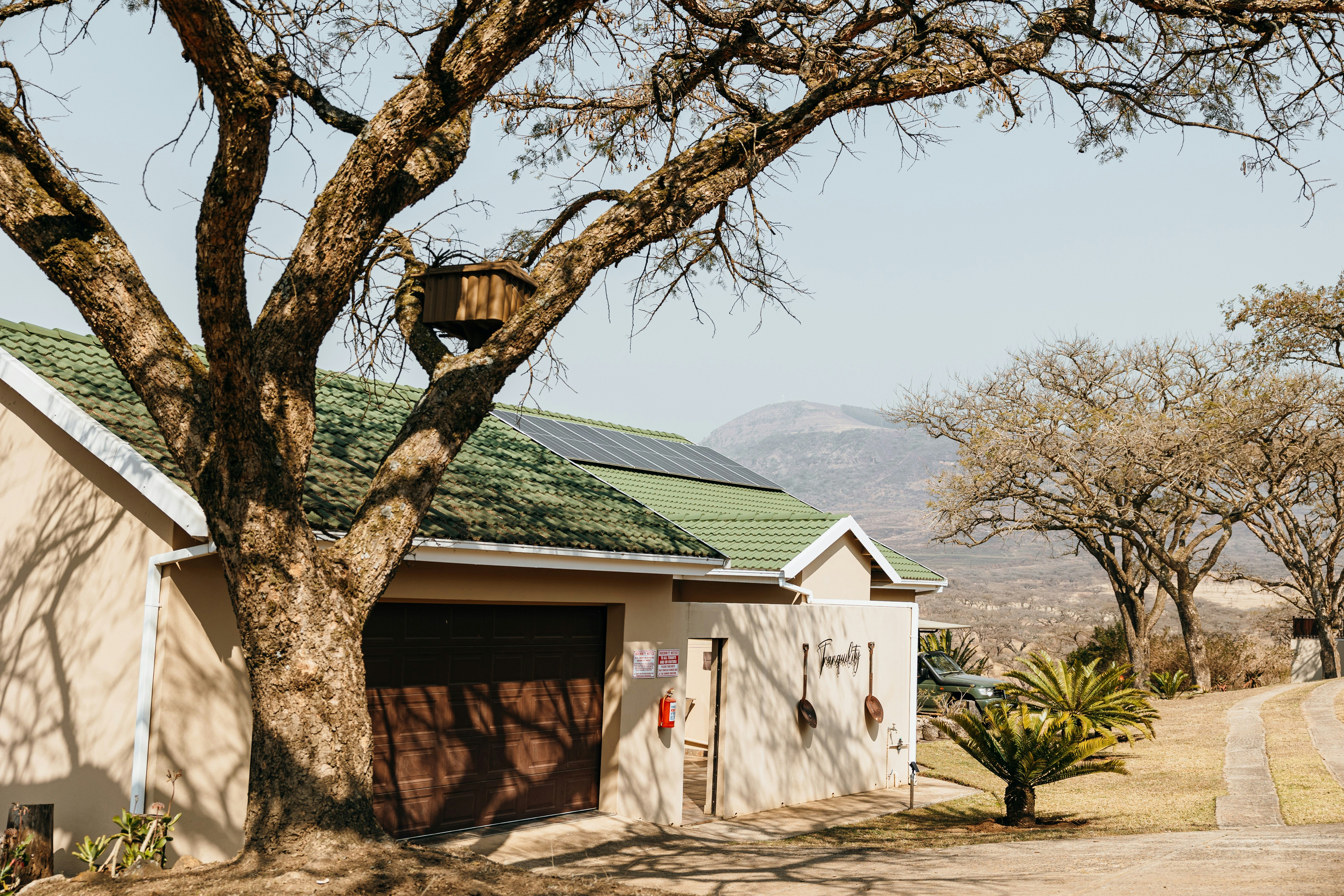 Tranquility Ukuthula Self Catering Game Farm House with Hot Tub image no 38 of 118