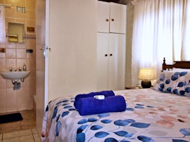 Hermanus Accommodation at  | Viya