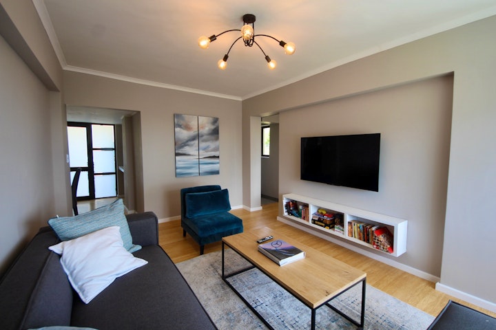 Cape Town Accommodation at Totnes Avenue Apartment | Viya