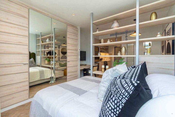 Cape Town Accommodation at 721 Foreshore Place | Viya