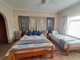 Margate Accommodation at Chrismar House | Viya