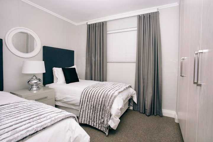 Cape Town Accommodation at Luxury Apartment | Viya