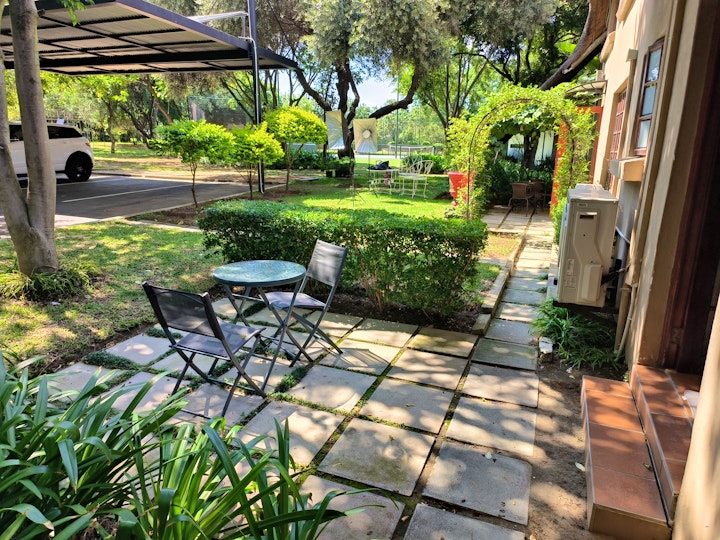 Midrand Accommodation at Lipizzaner Lodge | Viya