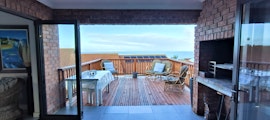 Jeffreys Bay Accommodation at 30 on Keet | Viya