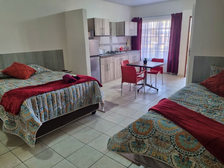 North West Accommodation at Rusties Lodge | Viya