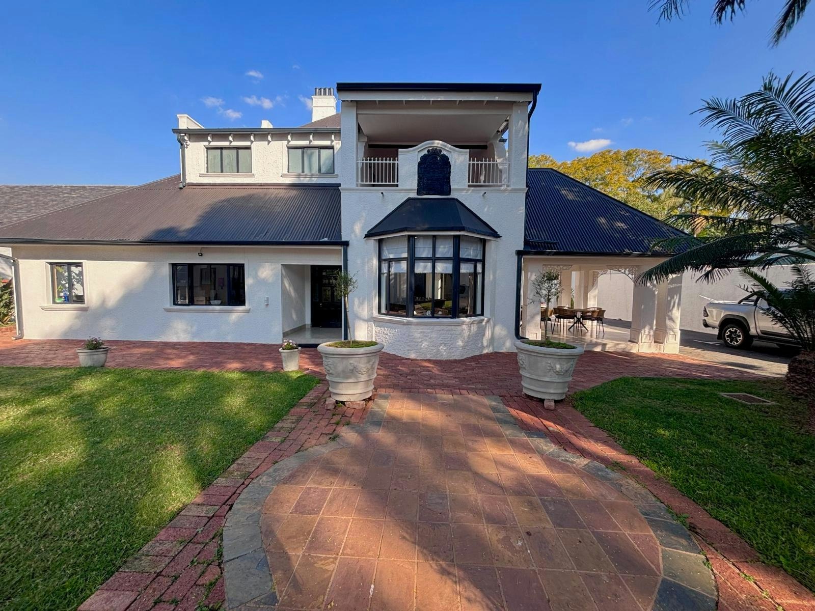 Birdwood Guest House image no 2 of 19