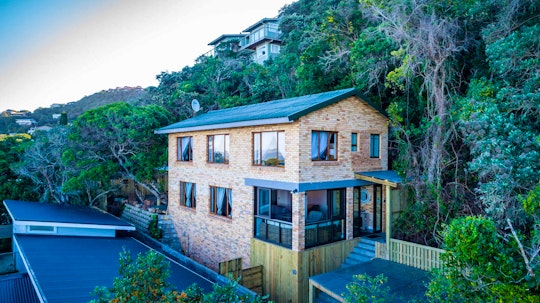 Plettenberg Bay Accommodation at  | Viya