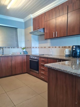 Mossel Bay Accommodation at Ocean Two 42 | Viya