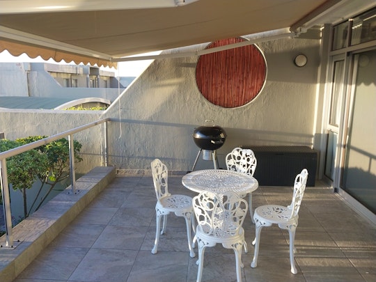 Bloubergstrand Accommodation at  | Viya