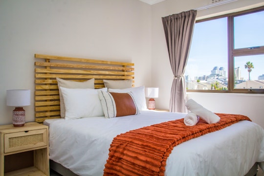 Bloubergstrand Accommodation at  | Viya