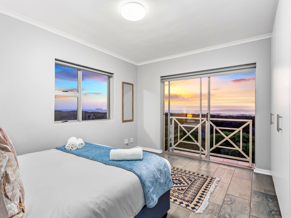 Bloubergstrand Accommodation at  | Viya