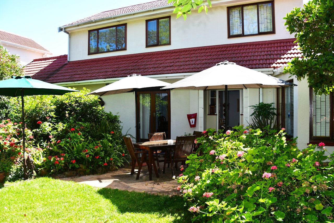 Southern Suburbs Accommodation at  | Viya