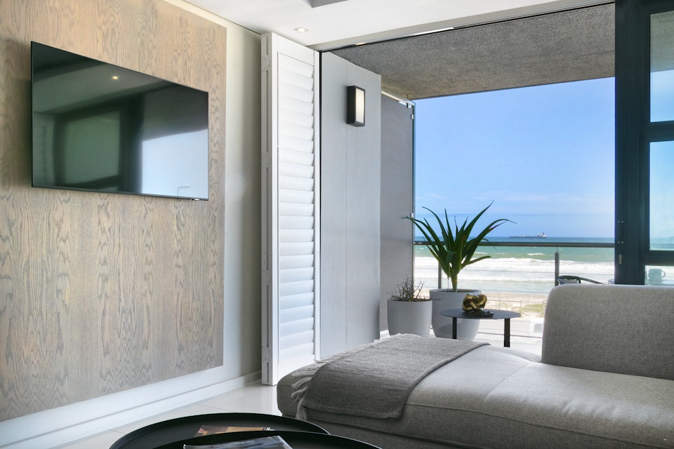 Bloubergstrand Accommodation at  | Viya