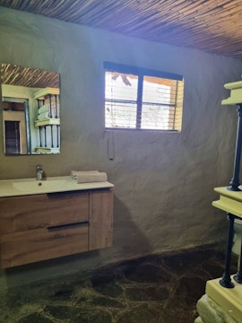 Karoo Accommodation at Safari Park Guest Farm | Viya