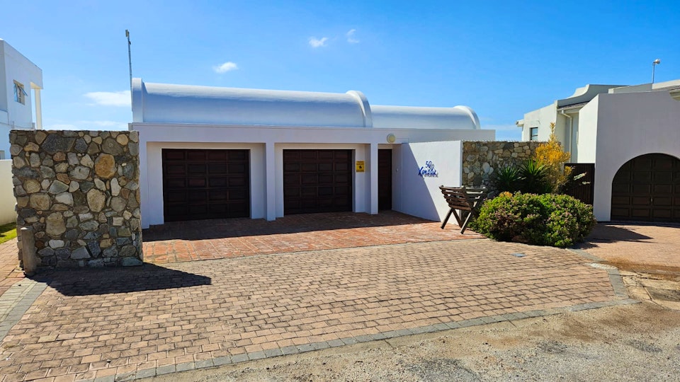 Jeffreys Bay Accommodation at  | Viya