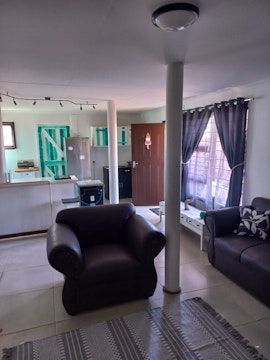 Jeffreys Bay Accommodation at Littleview | Viya