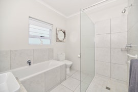 Struisbaai Accommodation at Tornyn 6 | Viya