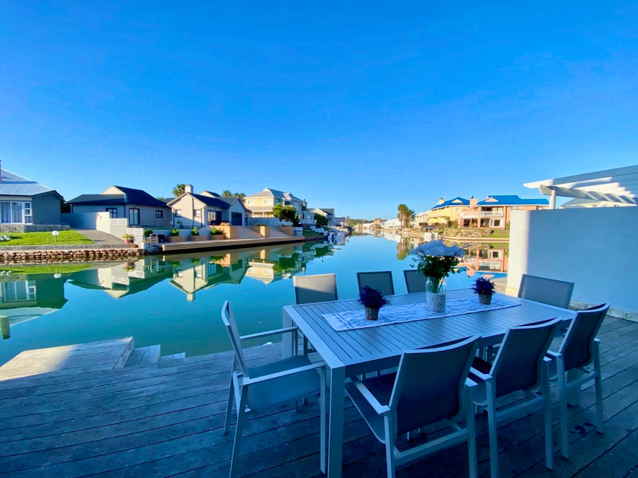 Jeffreys Bay Accommodation at  | Viya