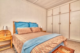 Struisbaai Accommodation at Marlyn 32 | Viya