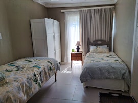 Cape Town Accommodation at Willow Cottage | Viya