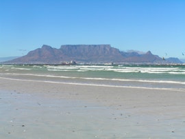 Milnerton Rural Accommodation at Small Bay Guest House | Viya