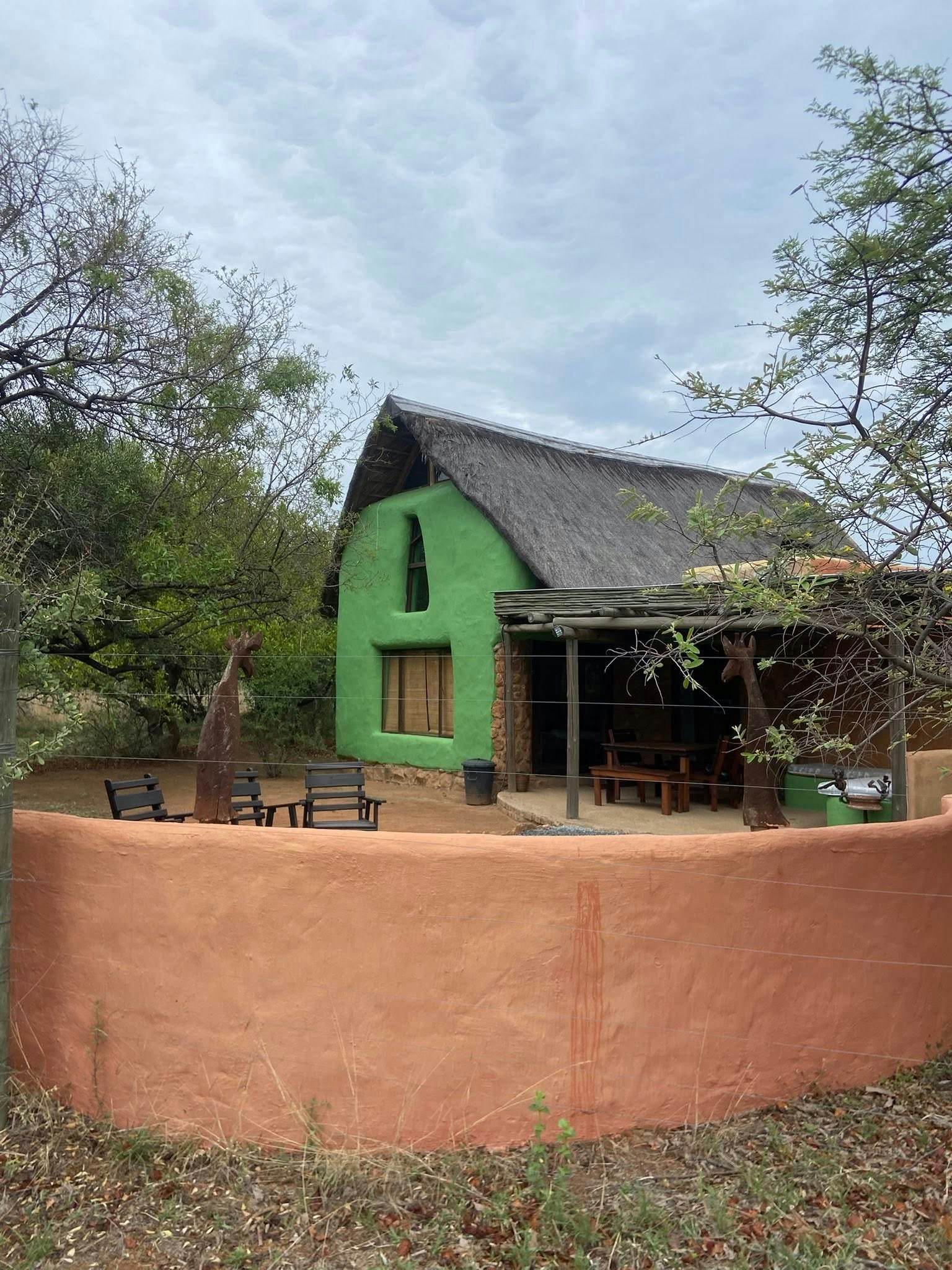 Adama Artistic Chalets & Teepees image no 6 of 8
