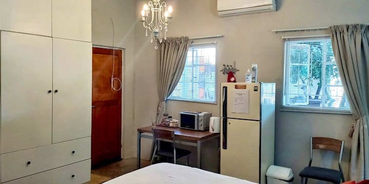 Northern Cape Accommodation at Karoo Pomp | Viya