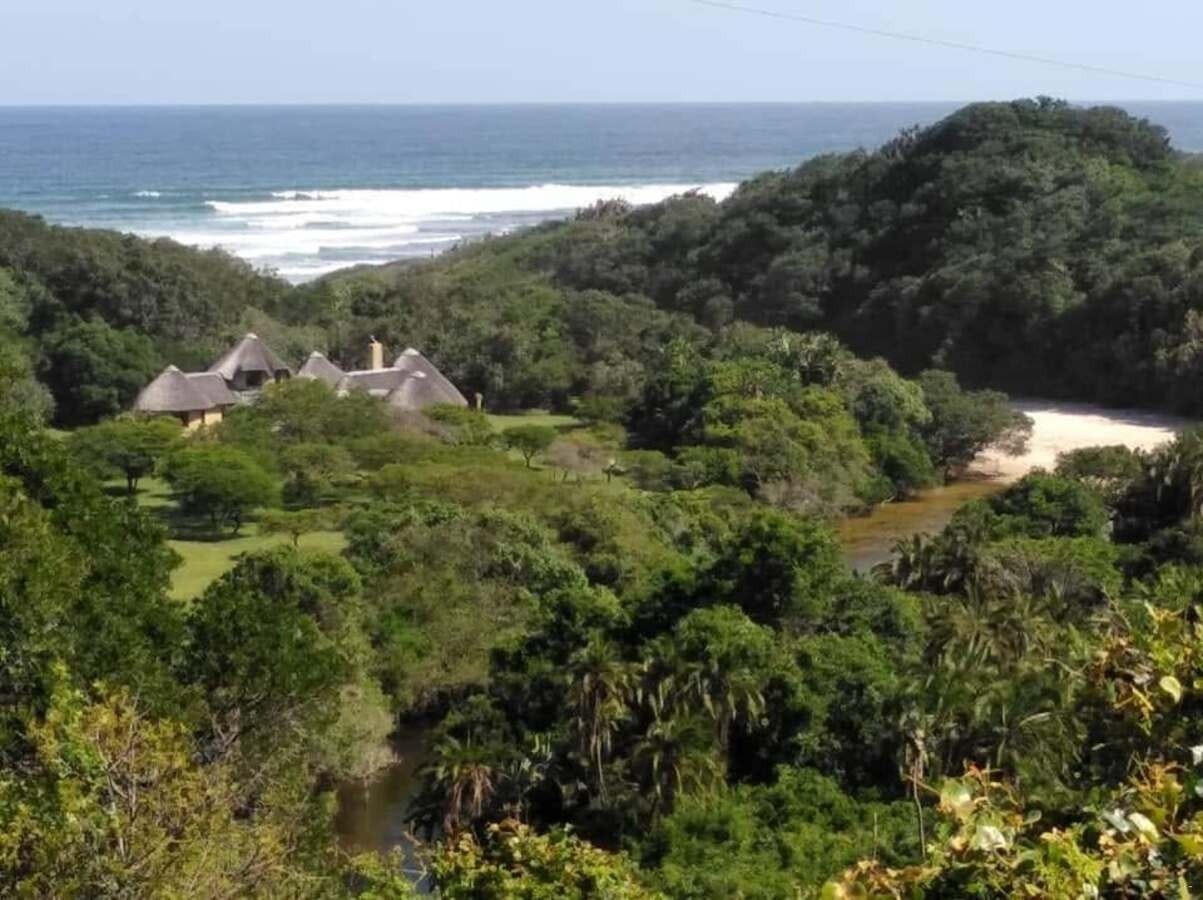 Umtendwe Beach Cottages image no 3 of 16