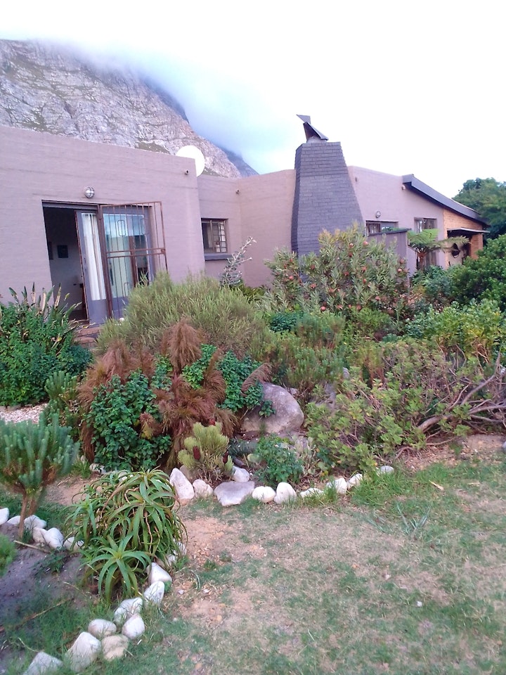 Western Cape Accommodation at Streams Cottage | Viya