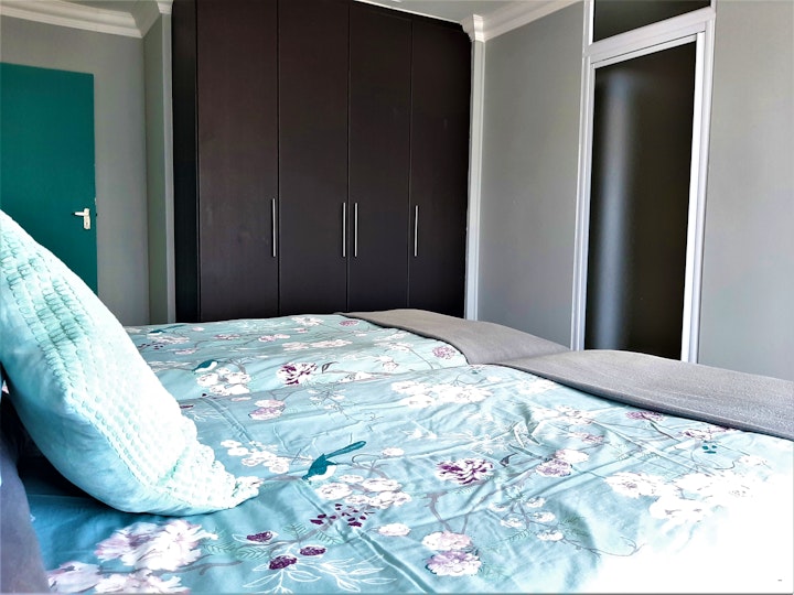 Jeffreys Bay Accommodation at Surfers Paradise | Viya