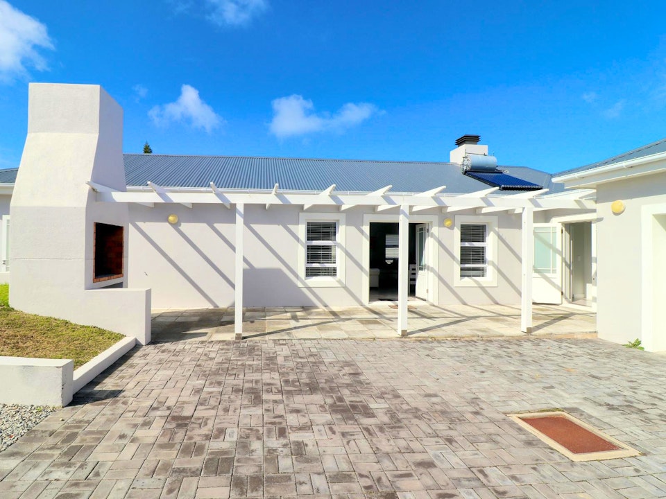 Struisbaai Accommodation at  | Viya