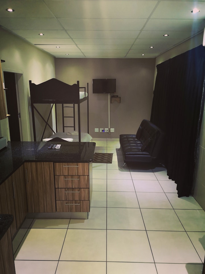 Limpopo Accommodation at AAA Rose Garden Gastehuis | Viya