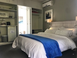 Hermanus Accommodation at  | Viya