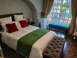 Kloof Accommodation at Queenz Bed and Breakfast | Viya