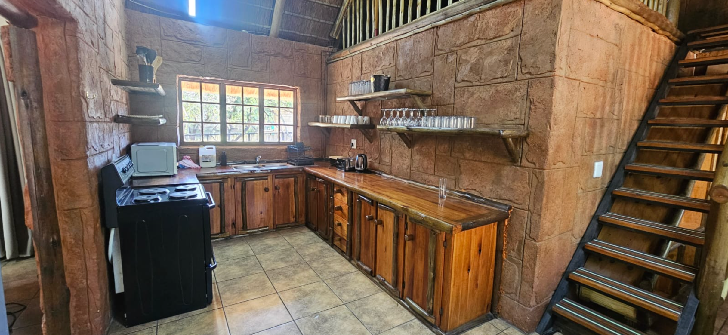 Wild Thorn Bush Lodge image no 13 of 22