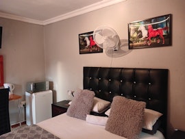 Between Zeerust/Gaborone Accommodation at  | Viya