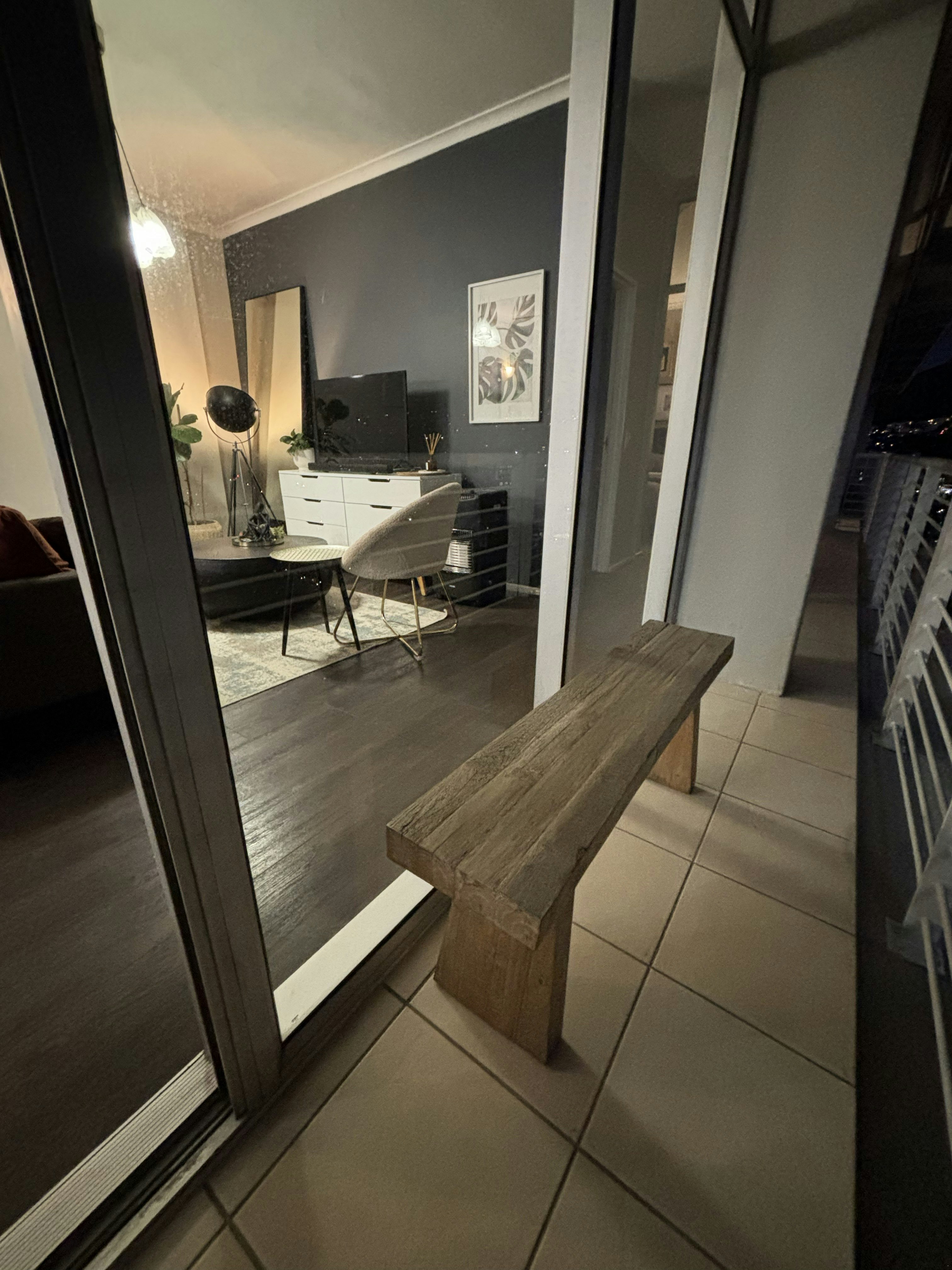Luxury Top-Floor Retreat image no 64 of 82