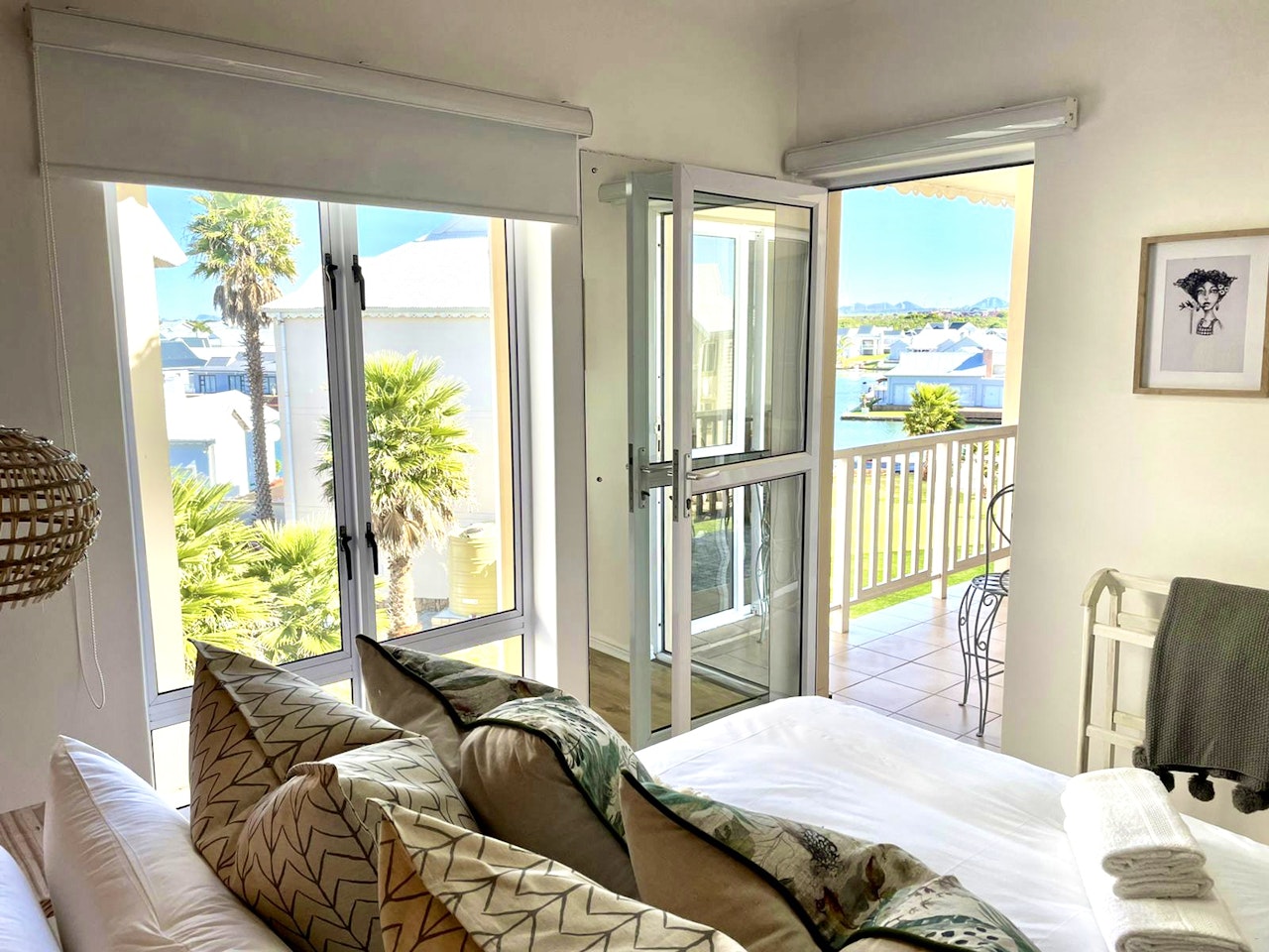 Jeffreys Bay Accommodation at  | Viya