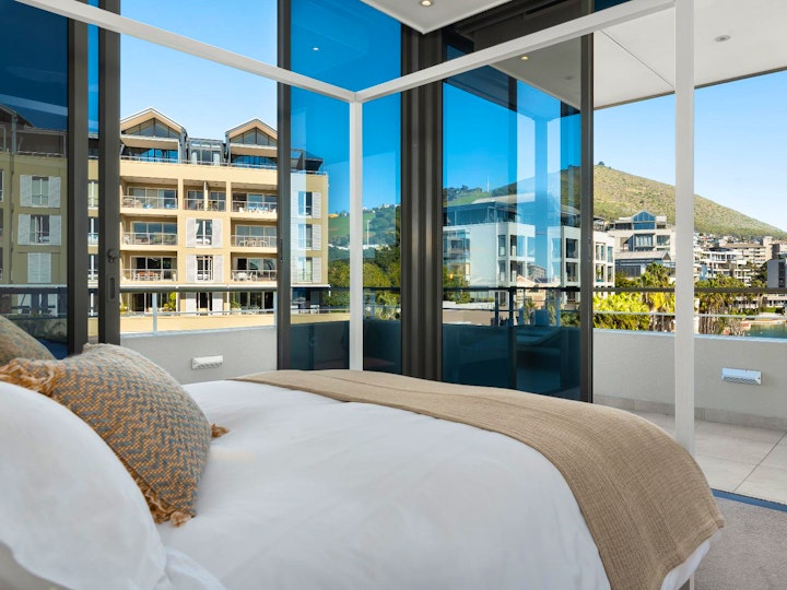 Cape Town Accommodation at 403 Parergon Penthouse | Viya